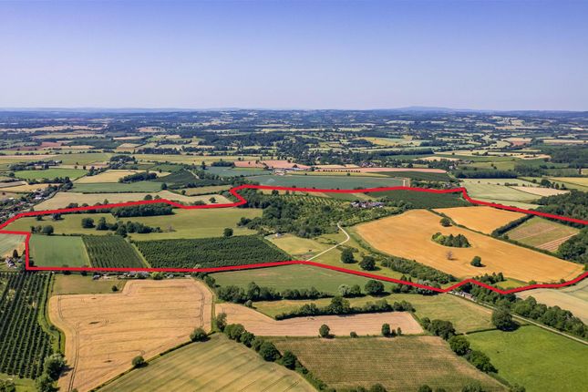 3 bed property, in Ashperton, £3,000,000