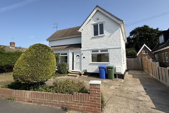 3 bed property, in 10 Evans Drive, £350,000