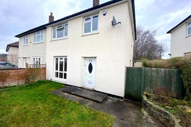 3 bed property, in Boggart Hill Crescent, £160,000