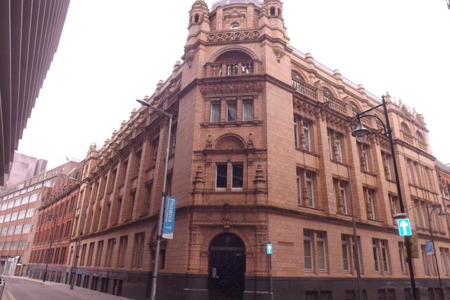 2 bed property, in Alexandra House, £110,000