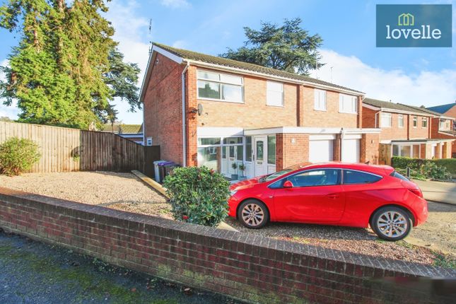 3 bed property, in Broadbank, £239,950