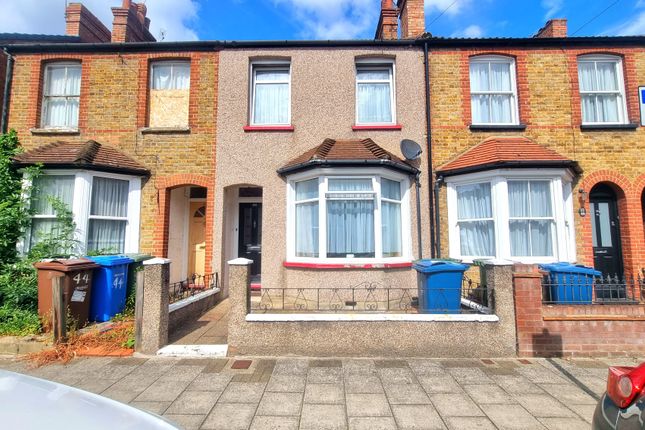 3 bed property, in Belmont Road, £475,000