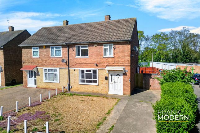 3 bed property, in Paston Ridings, £210,000