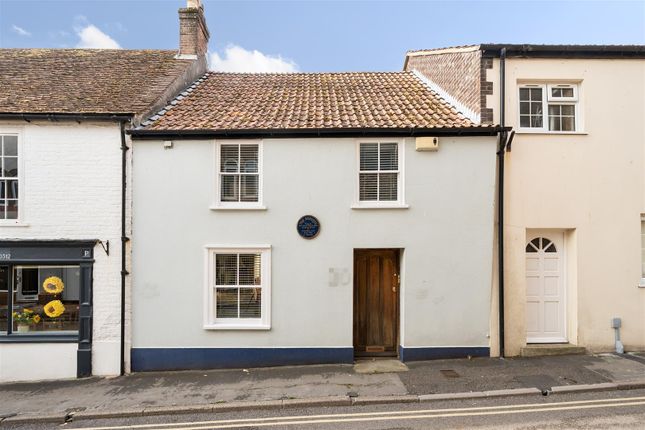3 bed property, in Durngate Street, £350,000