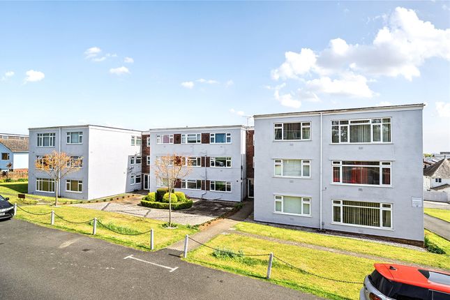 2 bed property, in Cleveland Road, £225,000