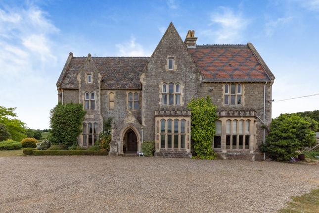 8 bed property, in Staplestreet Road, £2,800,000