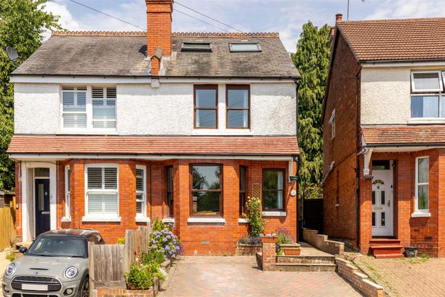 4 bed property, in Ifold Road, £600,000
