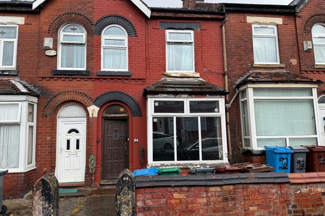 3 bed property, in Shirley Road, £300,000