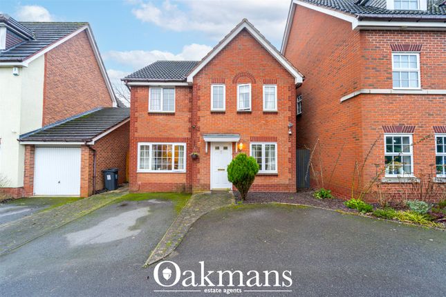 4 bed property, in Water Mill Crescent, £425,000