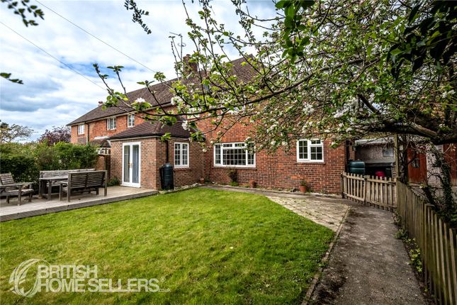 3 bed property, in Streetfield Road, £535,000
