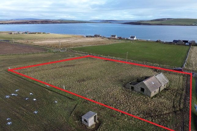Studio, in 2 Sites At Blinkbonny, £85,000