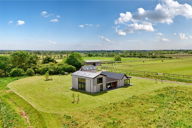 4 bed property, in Lode Fen, £2,000,000