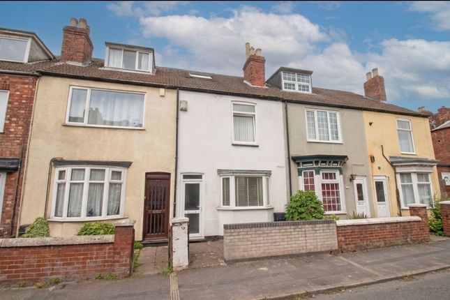 3 bed property, in Darwin Street, £80,000