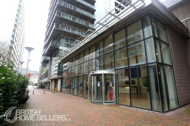 2 bed property, in Clowes Street, £245,000
