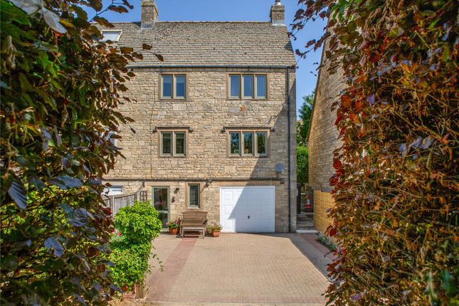 3 bed property, in The Old Quarry, £650,000