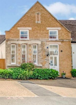 2 bed property, in Jepson Drive, £425,000