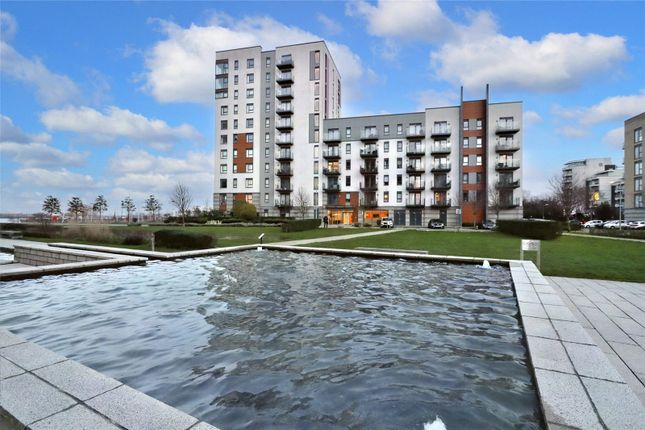 1 bed property, in Pearl Lane, £170,000