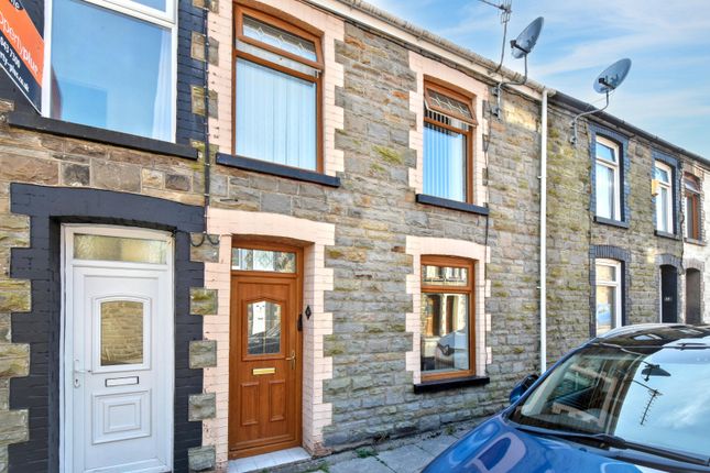 3 bed property, in Margaret Street, £115,000