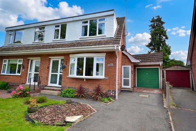 3 bed property, in Belvoir Way, £254,500