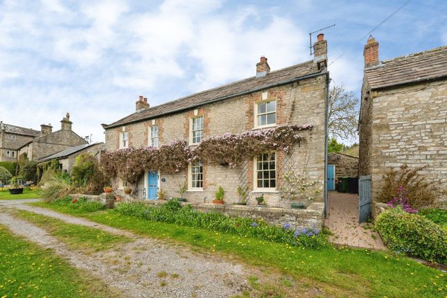 4 bed property, in Bellerby, £440,000