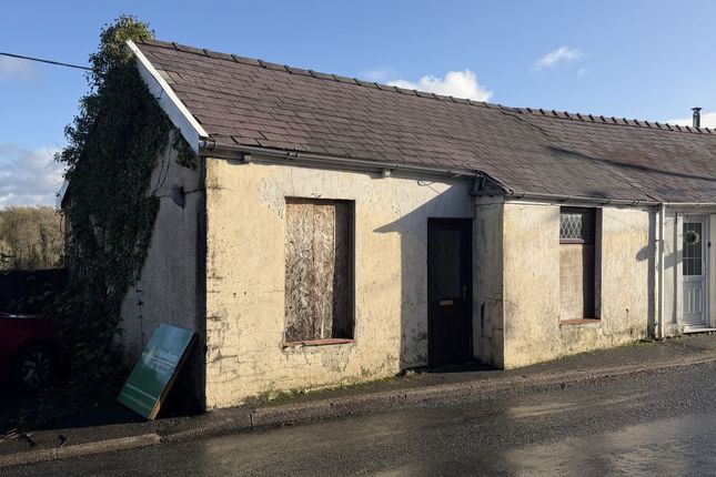 2 bed property, in 2 Rhyddwen Road, £55,000
