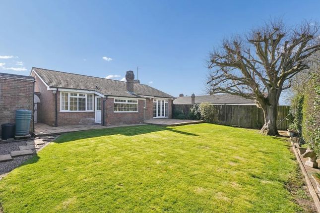3 bed property, in Orchard Way, £500,000