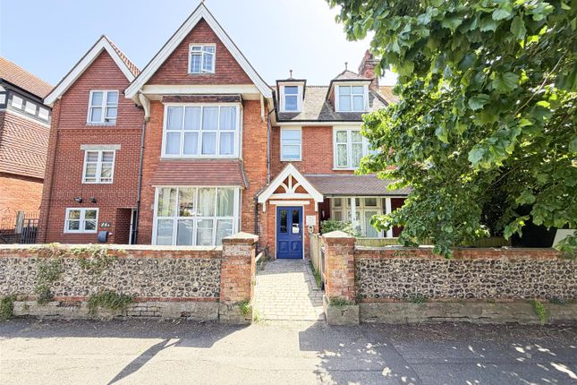 Land, in Enys Road, £120,000