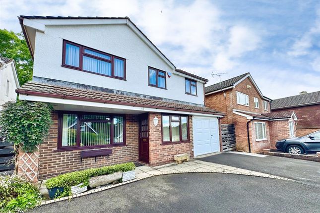 4 bed property, in Fair View, £450,000