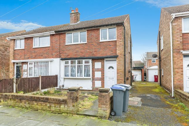 3 bed property, in Dewhurst Avenue, £110,000