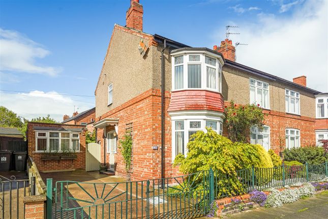 3 bed property, in Willow Road, £210,000