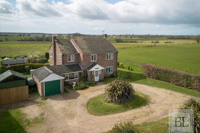 4 bed property, in Colchester Road, £600,000