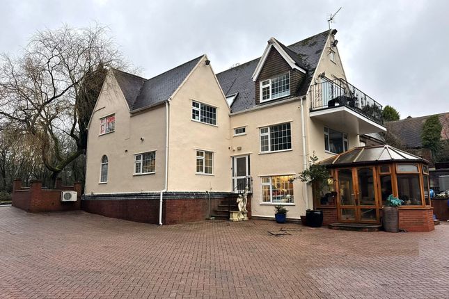 4 bed property, in Leycett Lane, £600,000
