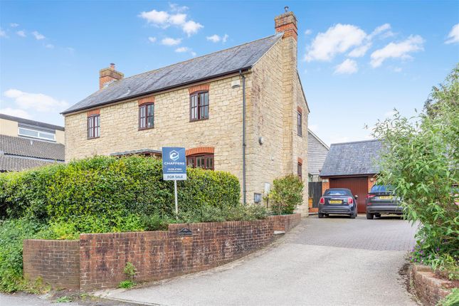 4 bed property, in Hazelbury Bryan, £595,000