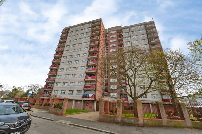 1 bed property, in Melbourne House, £160,000
