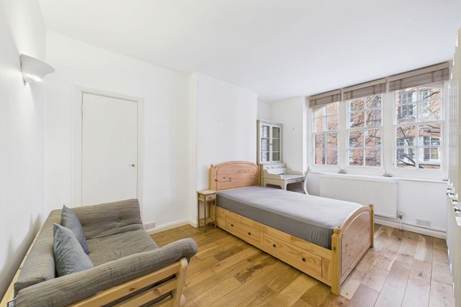 Studio, in Probyn House, £330,000