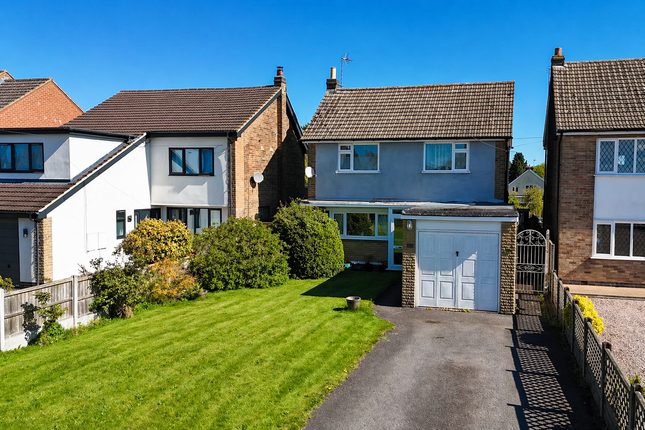 3 bed property, in Jacqueline Road, £300,000