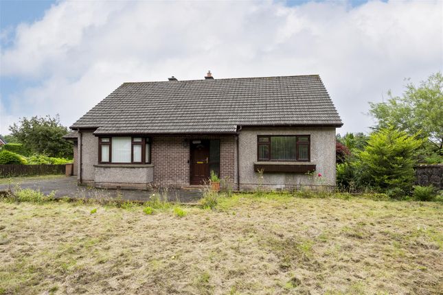 3 bed property, in Glasgow Road, £280,000