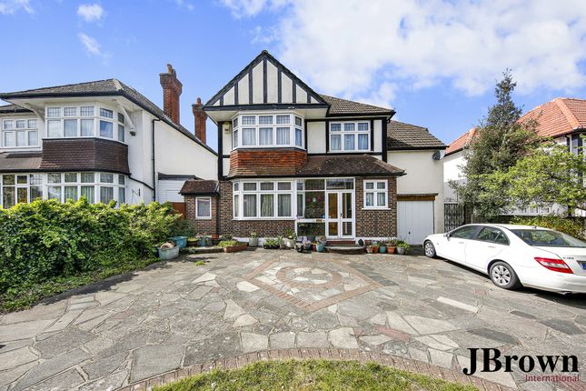 4 bed property, in Upper Shirley Road, £750,000
