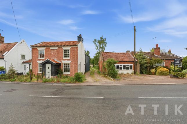 3 bed property, in Holton, £575,000
