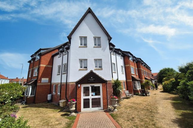 1 bed property, in 15 Shannock Court, £80,000