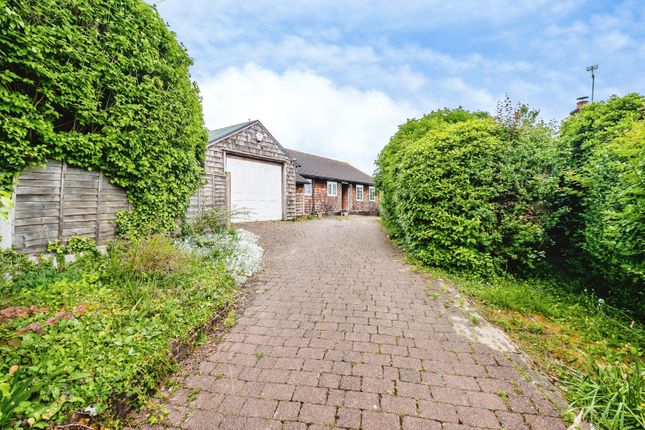 3 bed property, in Coombe Road, £600,000