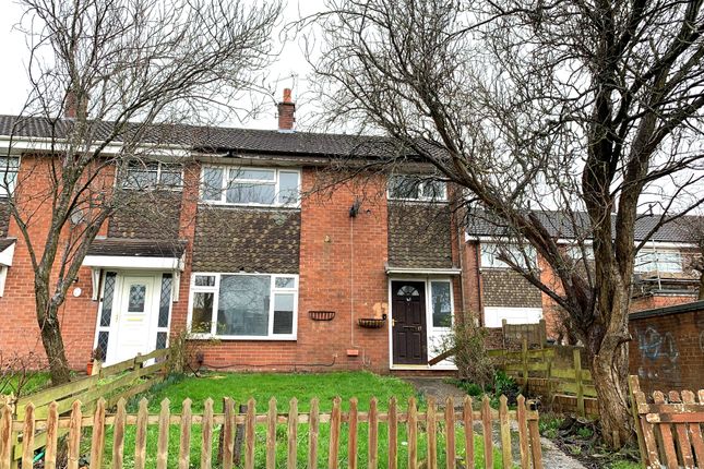 3 bed property, in Gilbert Close, £95,000