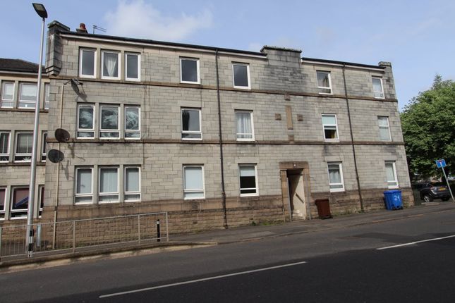 2 bed property, in High Street, £79,995