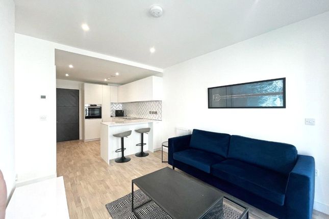 1 bed property, in Arber House, £275,000