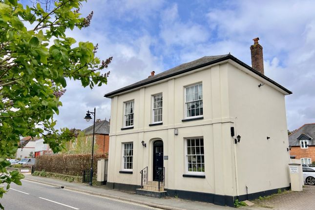 4 bed property, in Christchurch Road, £525,000