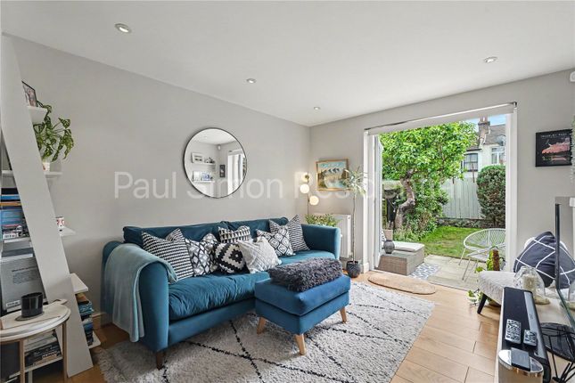 2 bed property, in Burgoyne Road, £660,000