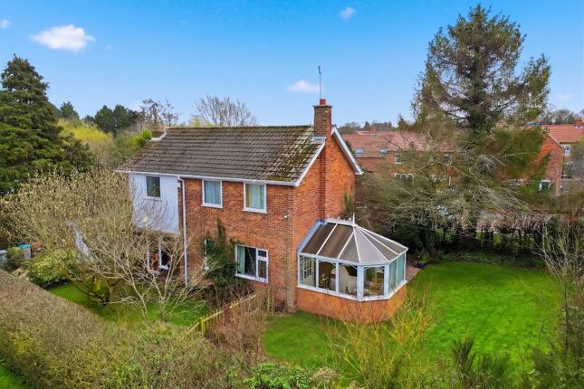 3 bed property, in 34 Halloughton Road, £450,000