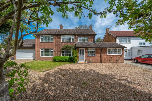 5 bed property, in Minsterley Avenue, £900,000