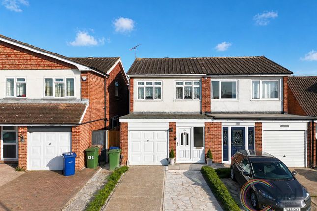 3 bed property, in Branksome Avenue, £400,000
