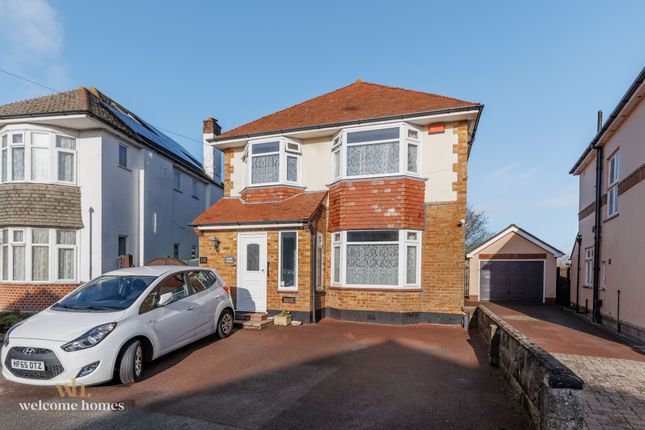 4 bed property, in Bridle Crescent, £600,000